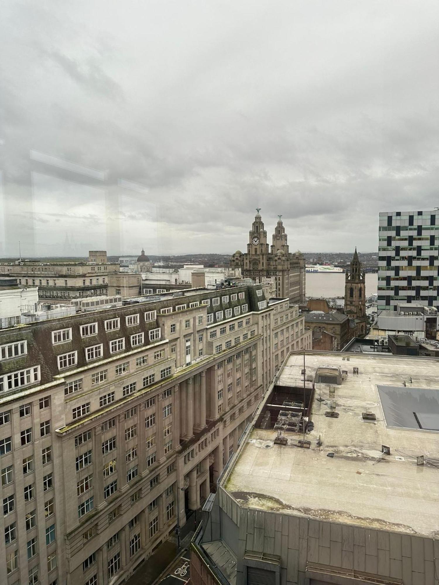 Stunning City View Apartment By Central Stay Liverpool Bagian luar foto